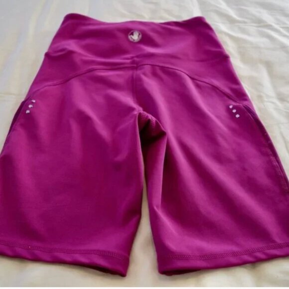 Body Glove Magenta High Rise Shorts M ~ NWOT - Picture 3 of 5